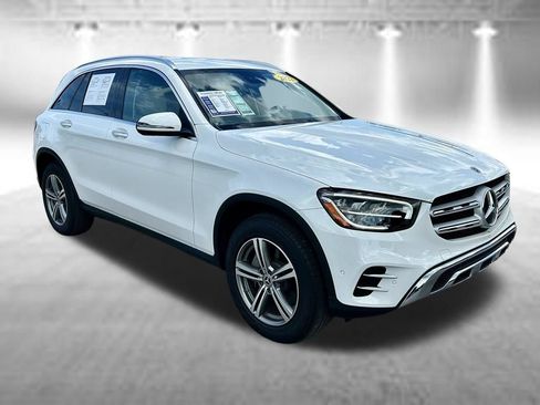Used 2022 Mercedes-Benz GLC 300 image 3