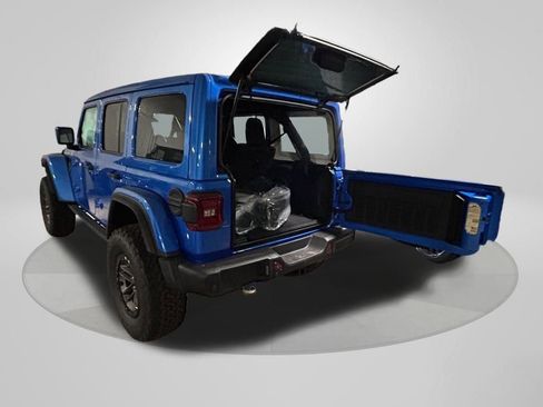 New 2025 Jeep Wrangler Unlimited Rubicon 392 image 28