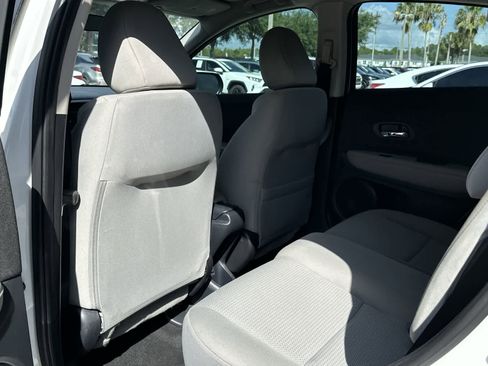 Used 2022 Honda HR-V LX image 18