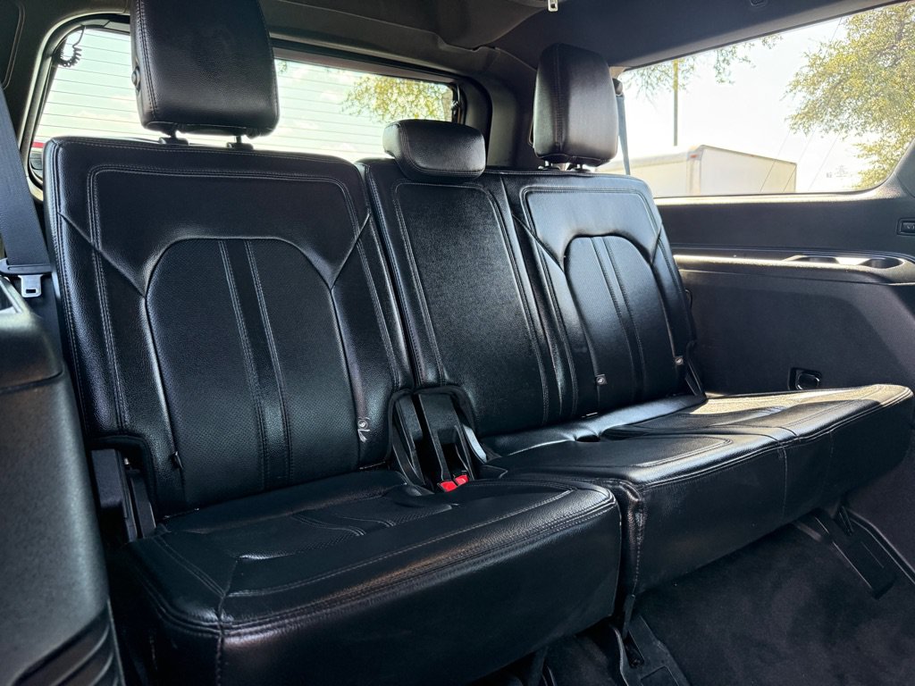 Used 2019 Ford Expedition Max Limited w/ Texas Edition Package RWD image 19