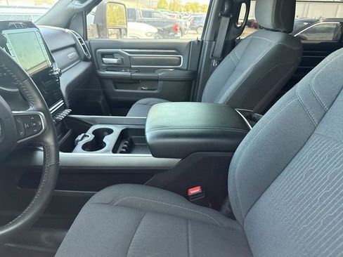 Used 2024 RAM 3500 Big Horn w/ Night Edition AWD/4WD image 13