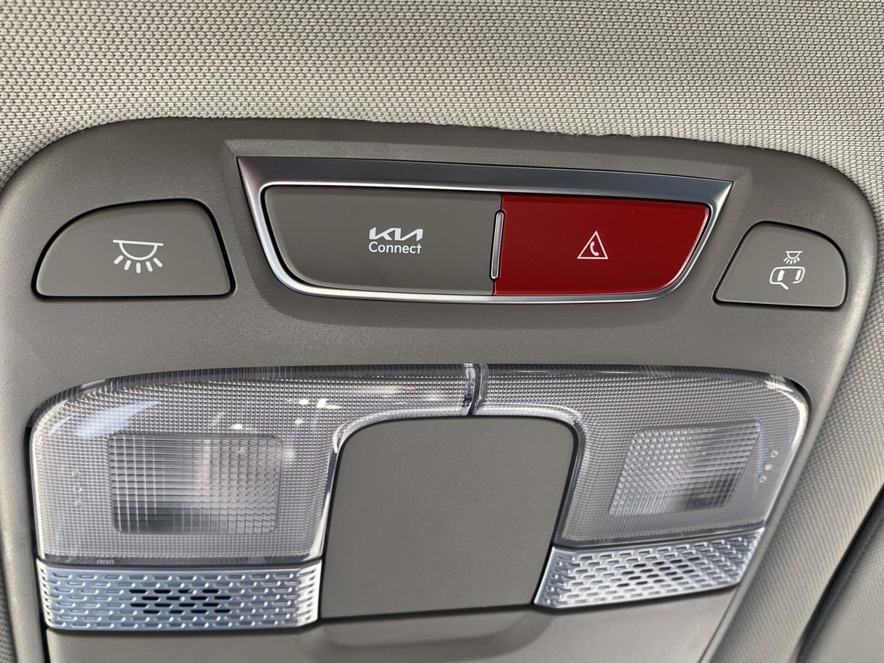 Used 2024 Kia Telluride LX AWD/4WD image 43
