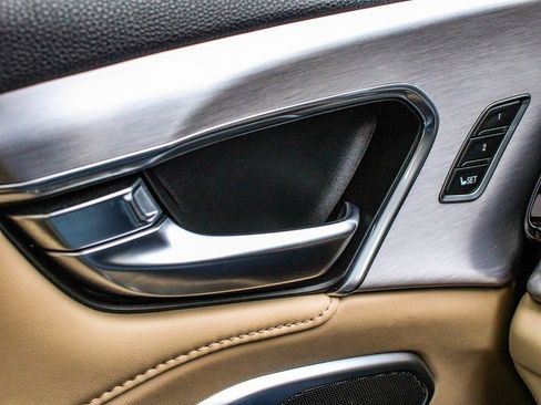 Used 2019 Acura RDX Base image 9