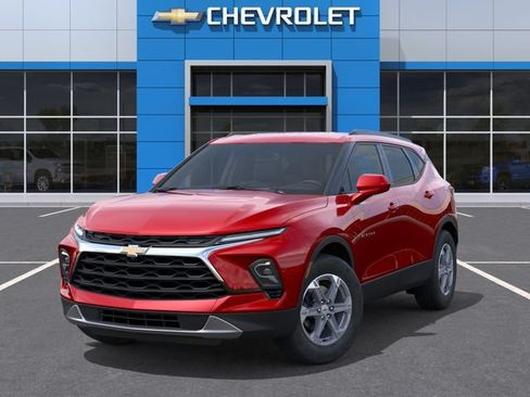 New 2026 Chevrolet Blazer LT w/ Convenience Package FWD image 6