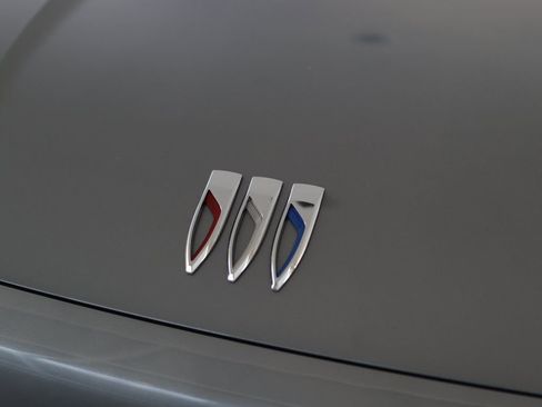 Used 2025 Buick Enclave Preferred image 34