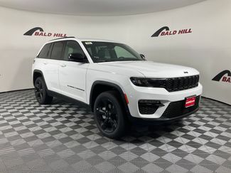 New 2025 Jeep Grand Cherokee Limited w/ Black Appearance Package video 1