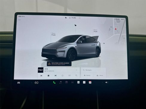 Used 2026 Tesla Model Y Long Range image 17