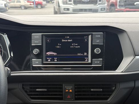Used 2019 Volkswagen Jetta S FWD image 27