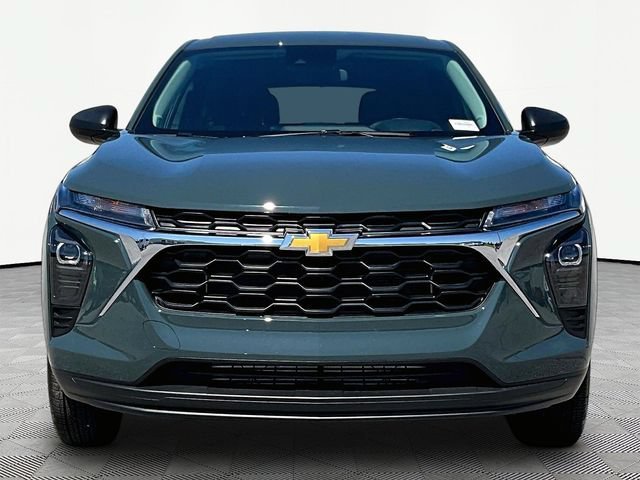 New 2026 Chevrolet Trax LS FWD image 2