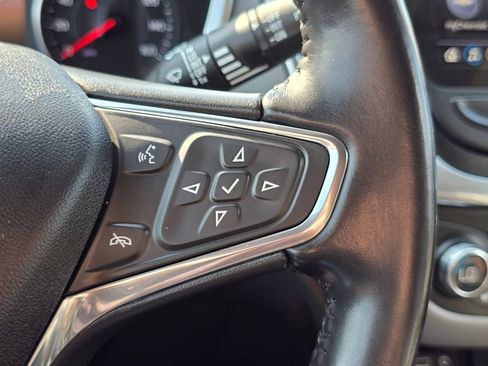 Used 2020 Chevrolet Equinox Premier FWD image 30