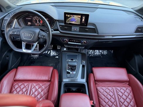 Used 2020 Audi SQ5 Premium Plus w/ Premium Plus Package image 40