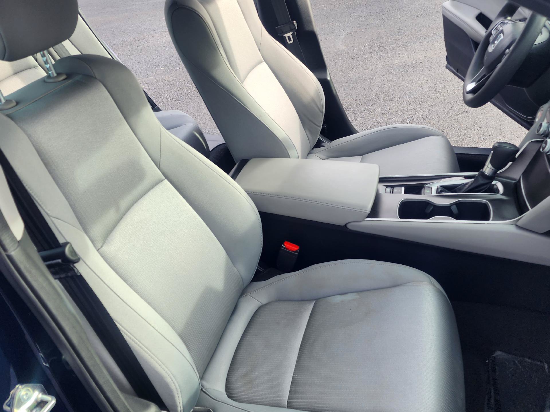Used 2018 Honda Accord LX image 10