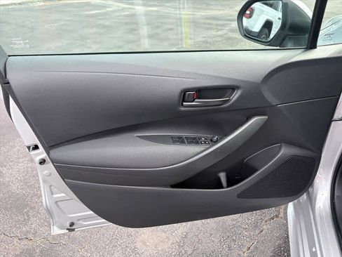 Used 2023 Toyota Corolla LE FWD image 21