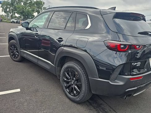 Used 2025 MAZDA CX-50 AWD 2.5 Hybrid w/ Premium Pkg image 4