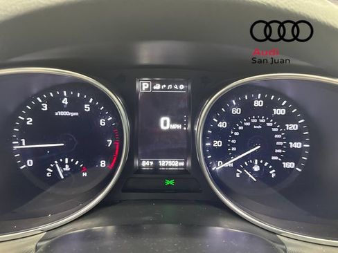 Used 2017 Hyundai Santa Fe Sport w/ 2.4L Tech Package 04 FWD image 15