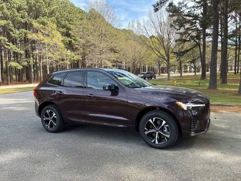 New 2026 Volvo XC60 B5 Core image 5