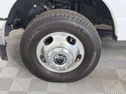 Certified 2025 Ford F350 XL w/ XL Driver Assist Package image 8