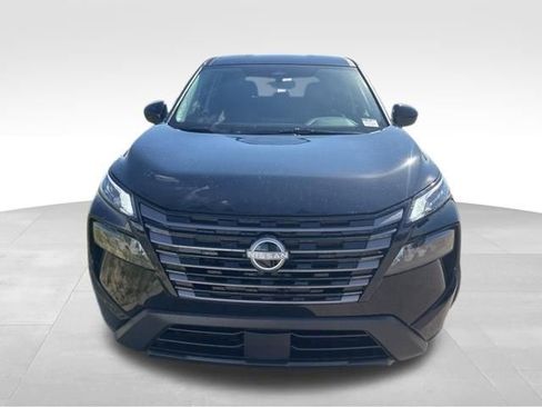 New 2026 Nissan Rogue SV FWD image 3