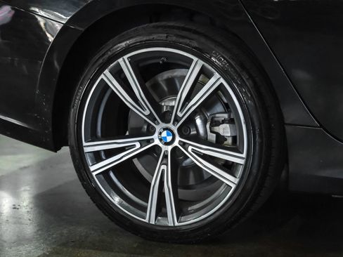 Used 2019 BMW 330i xDrive Sedan w/ Premium Package AWD/4WD image 52
