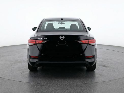 Used 2025 Nissan Sentra SV image 7