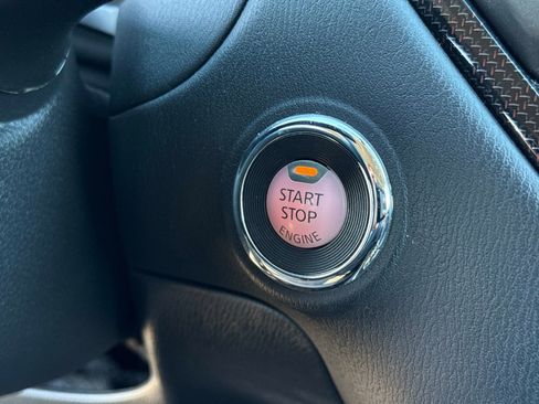 Used 2020 Nissan Pathfinder SL image 30