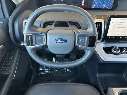Certified 2025 Ford Expedition Max Active AWD/4WD image 13