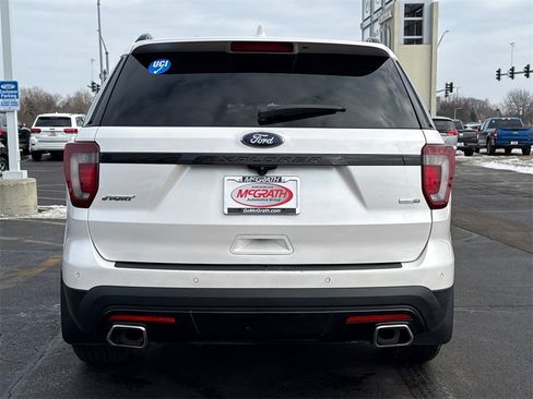 Used 2017 Ford Explorer Sport image 10