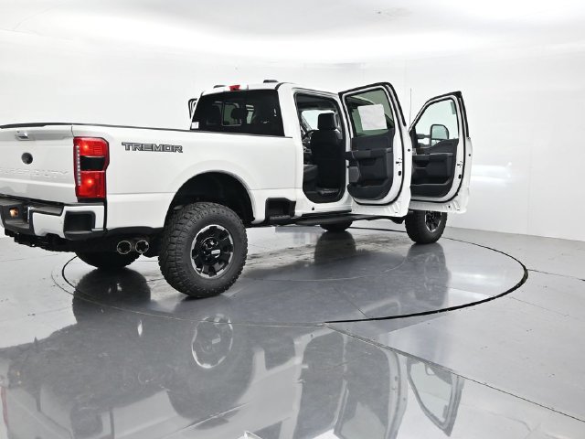 New 2026 Ford F350 Lariat w/ Tremor Off-Road Package AWD/4WD image 56