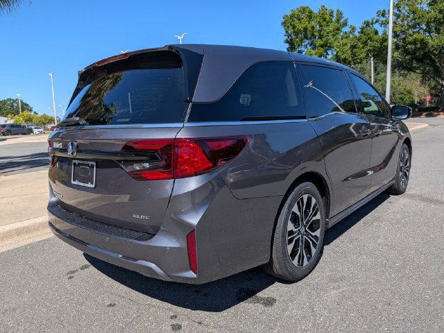 New 2027 Honda Odyssey Elite image 6