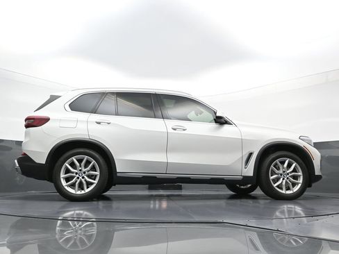 Used 2020 BMW X5 xDrive40i w/ Convenience Package image 28