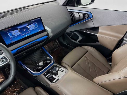 Used 2025 BMW X3 M50 w/ Premium Package image 24