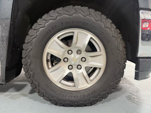 Used 2018 Chevrolet Silverado 1500 LT w/ True North Edition AWD/4WD image 10