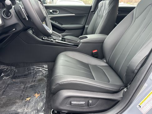 New 2026 Acura Integra A-Spec FWD image 9