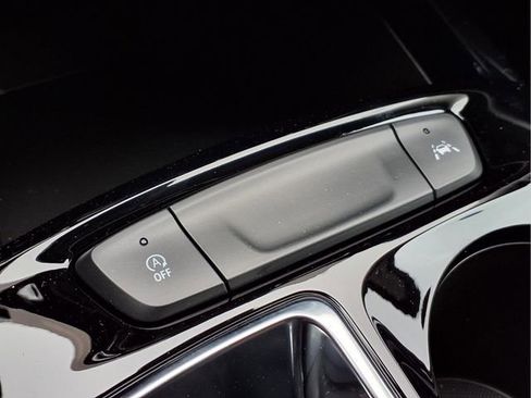 New 2026 Chevrolet Trax LT w/ LT Convenience Package image 10