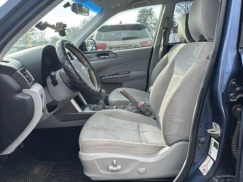 Used 2013 Subaru Forester 2.5X Premium w/ Plus Pkg image 11