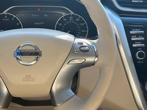 Used 2018 Nissan Murano SL w/ Moonroof Package AWD/4WD image 24