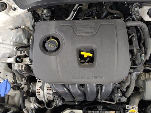Used 2020 Kia Forte LXS image 30