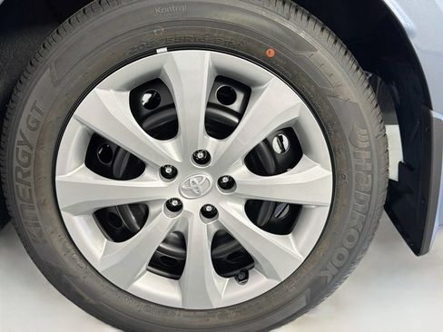 New 2026 Toyota Corolla LE FWD image 29