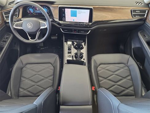 New 2026 Volkswagen Atlas SE image 18
