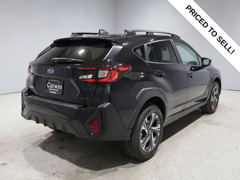 Used 2026 Subaru Crosstrek 2.5i Premium AWD/4WD image 2