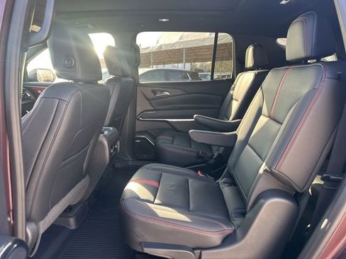 New 2026 Chevrolet Traverse RS w/ LPO, Floor Liner Package image 13