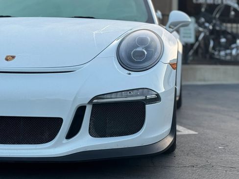 Used 2015 Porsche 911 GT3 w/ Sound Package Plus RWD image 5