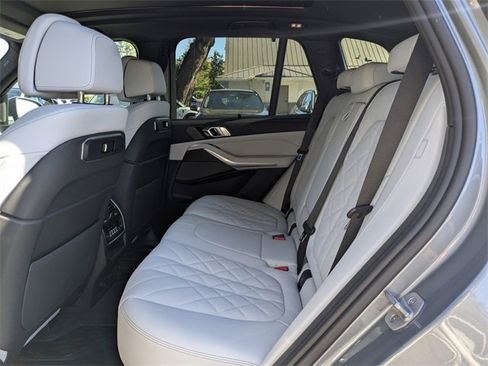 New 2026 BMW X5 xDrive40i w/ Climate Comfort Package image 15