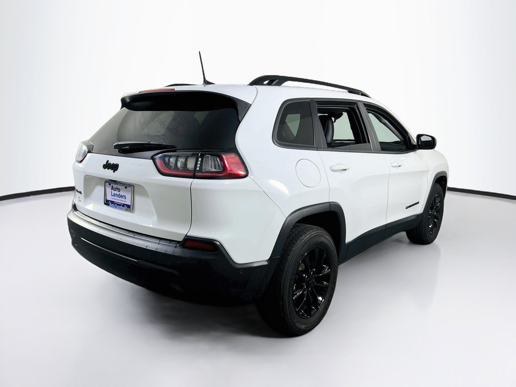 Used 2023 Jeep Cherokee Altitude Lux w/ Lux Elite Package AWD/4WD image 5