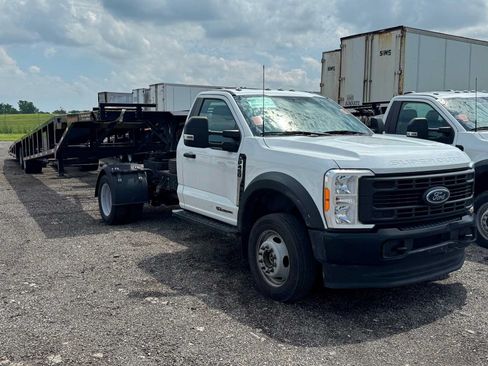 Used 2023 Ford F450 XL AWD/4WD image 2