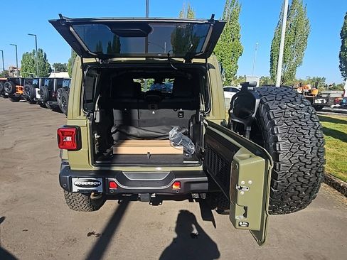 New 2025 Jeep Wrangler Unlimited Rubicon 392 image 9
