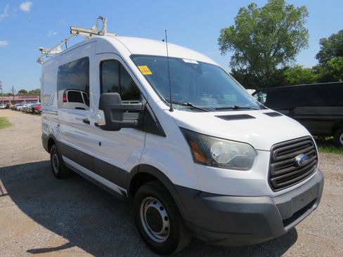 Used 2017 Ford Transit 250 130 Medium Roof RWD image 3