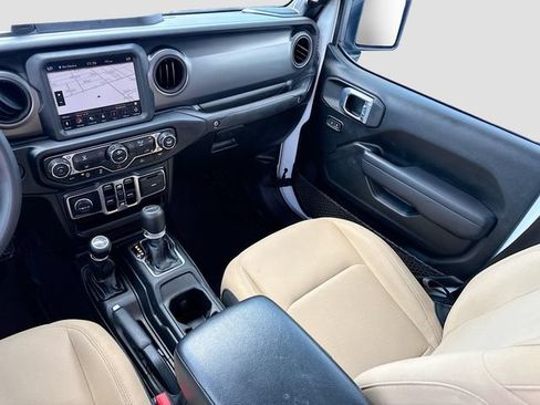 Used 2023 Jeep Gladiator Sport AWD/4WD image 22