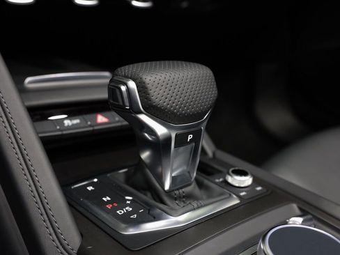 Used 2023 Audi R8 V10 performance w/ Carbon Exterior Package image 32