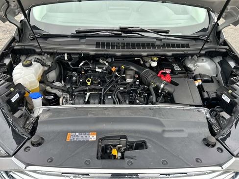 Used 2024 Ford Edge Titanium image 32